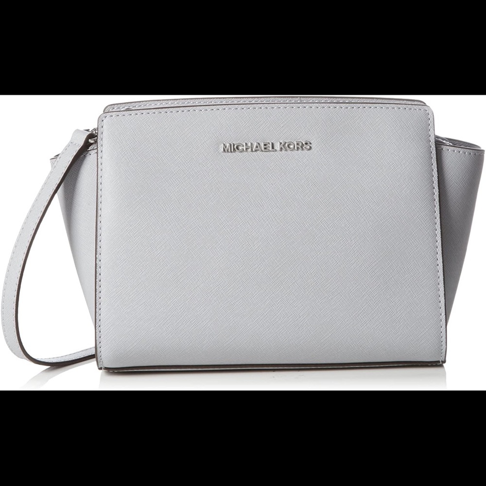 Micheal Kors crossbody bag